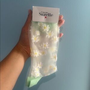 Cotton Suzette Sheer Floral Socks